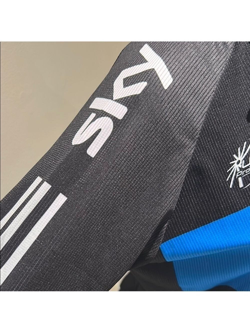 Team Sky Black and Blue Sky Cycling Jersey - Picture 2 of 5